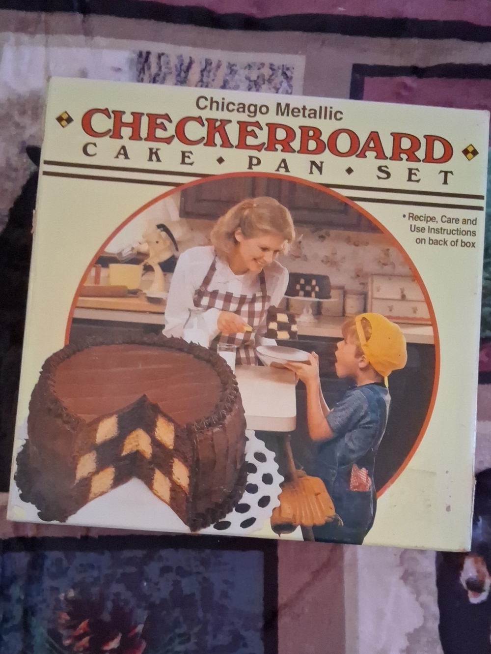 Chicago Metallic Checkerboard Cake Pan Set - Yellow & Brown